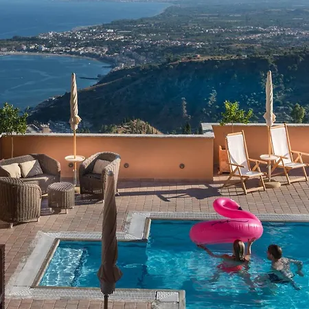 Le Terrazze Charming Bed & Breakfast