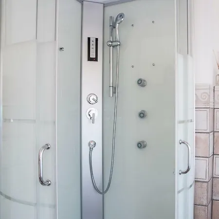 לינה וארוחת בוקר Le Terrazze Charming 4*