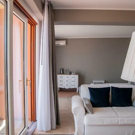 Le Terrazze Charming Bed & Breakfast *